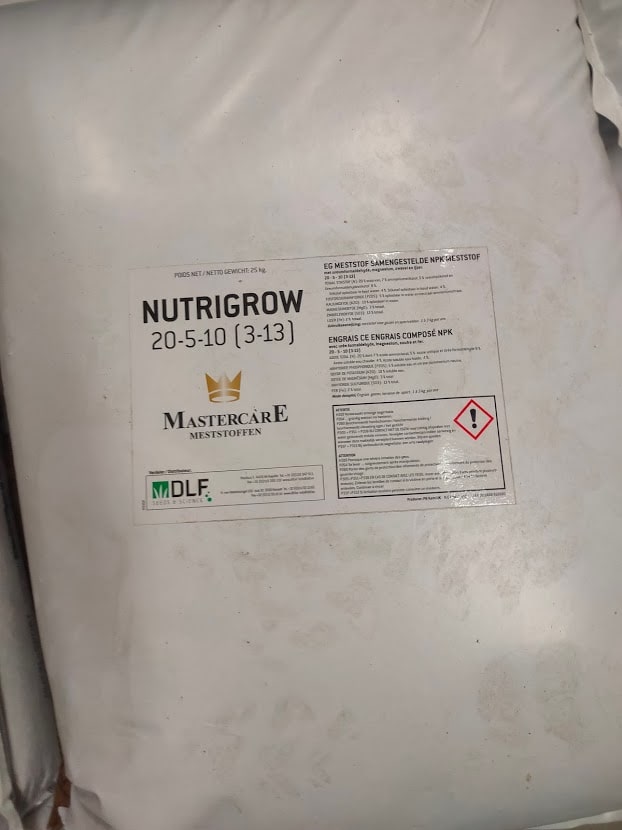 DLF NutriGrow 20-5-10 (3-13) gazonmeststof 25kg