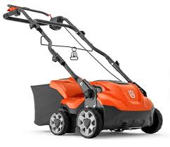 Husqvarna Verticuteermachine S138C